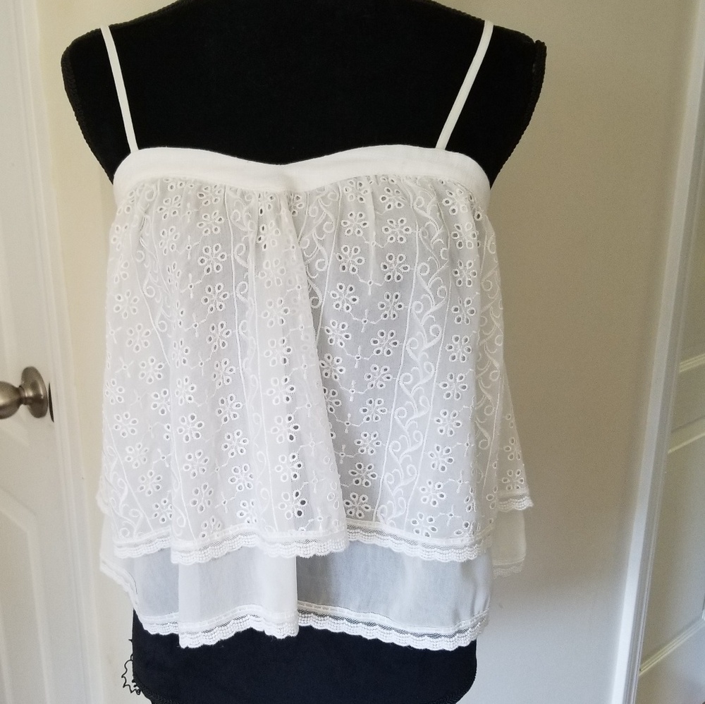 NWOT Champagne & Strawberry Lace Top Layered Ivory